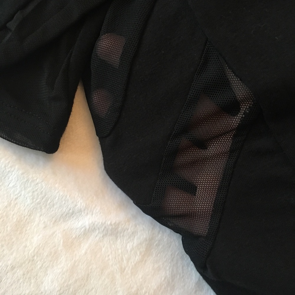 LAST ONE! Black mesh leggings - Picture 4 of 4
